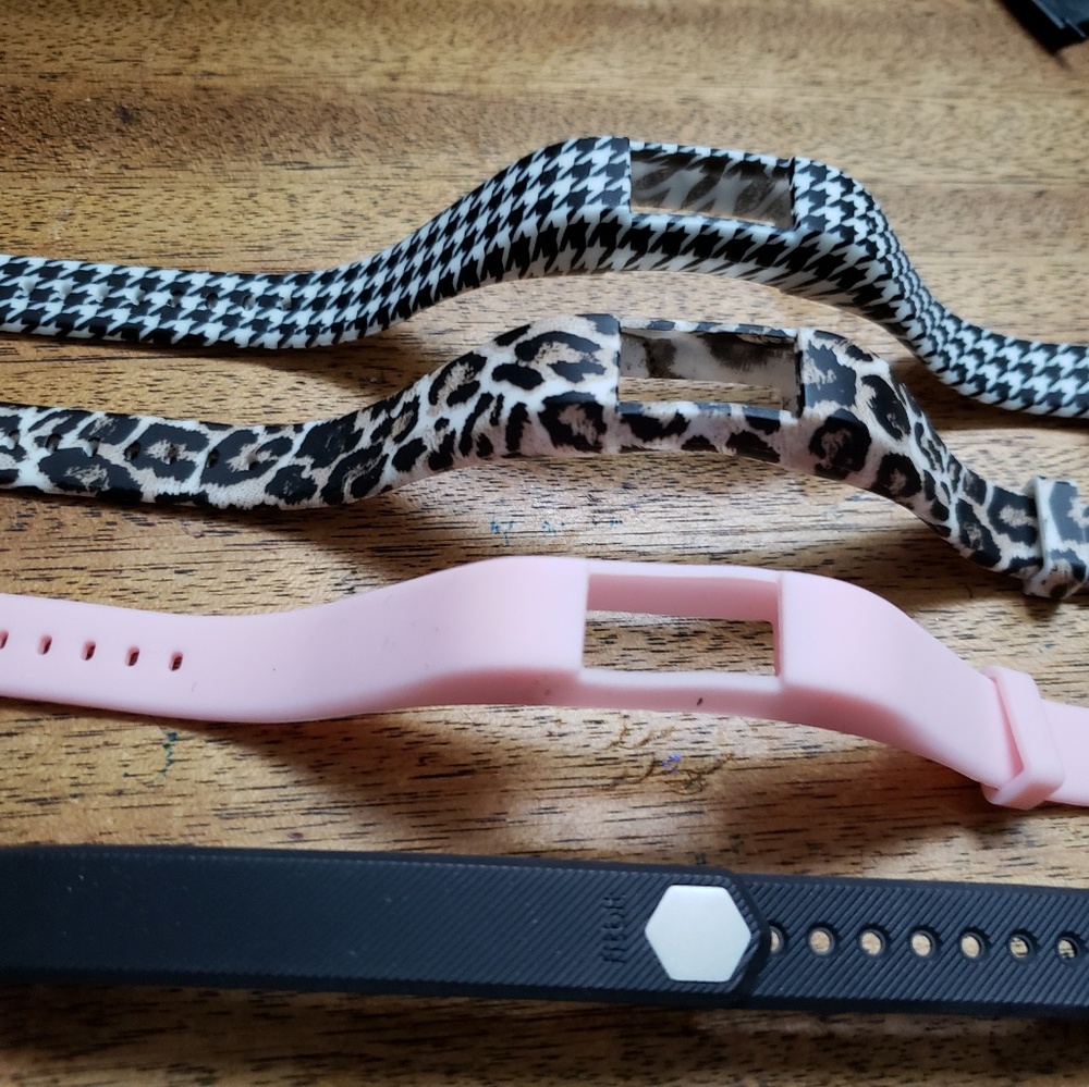 Fitbit - Picture 4 of 4